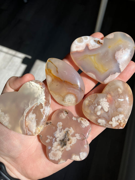 Flower Agate Carving