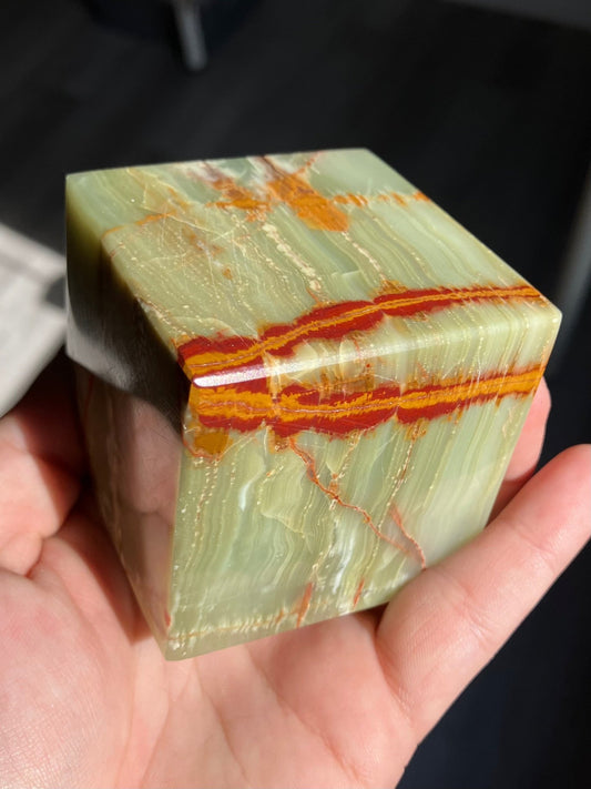 Green Onyx Standing Cube 2.5 inches