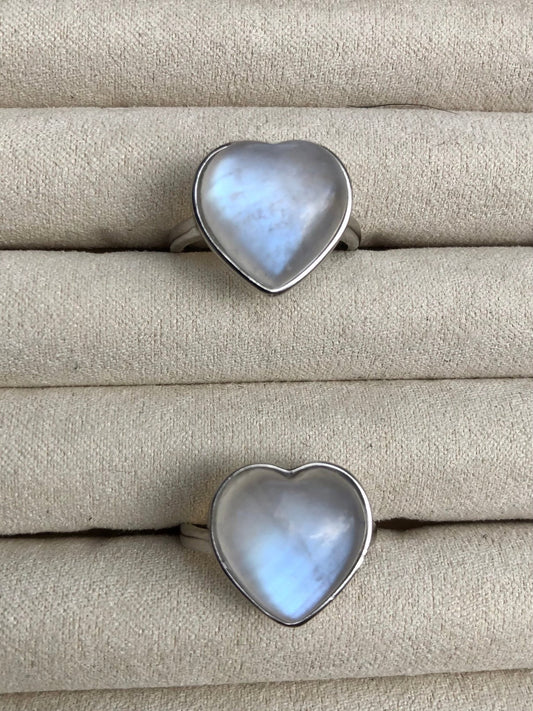 Moonstone Flashy Heart Adjustable Ring - S925
